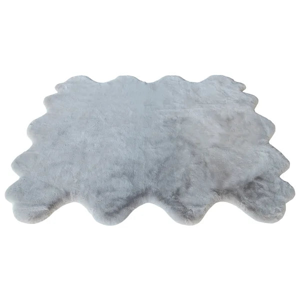 Mon Château Octo Faux Fur Rug