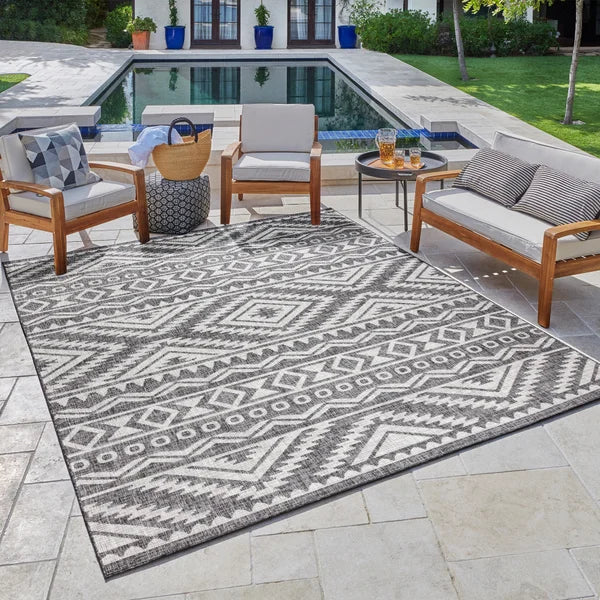 Gertmenian Naples Collection Chalon Indoor/Outdoor Area Rug