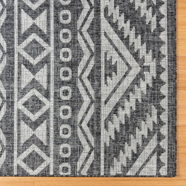 Gertmenian Naples Collection Chalon Indoor/Outdoor Area Rug