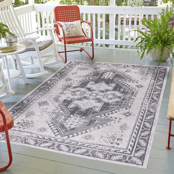 Viana Carnival Collection Mojave Indoor/Outdoor Area Rug