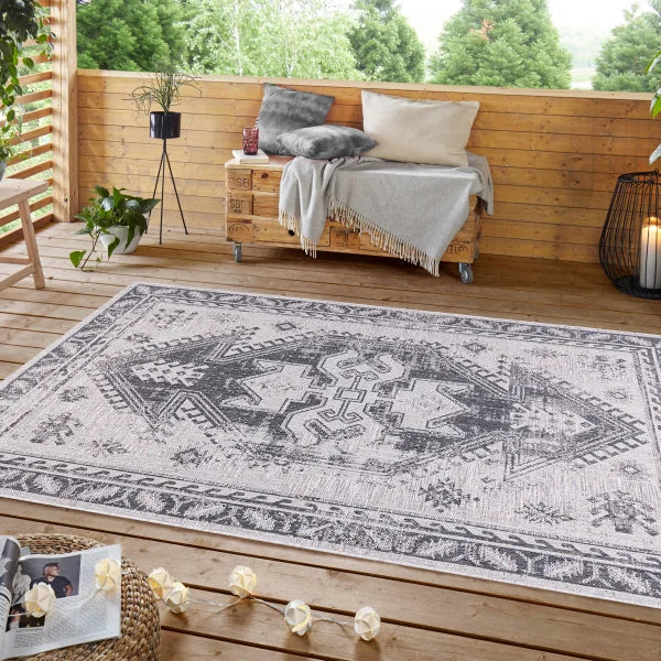 Viana Carnival Collection Mojave Indoor/Outdoor Area Rug