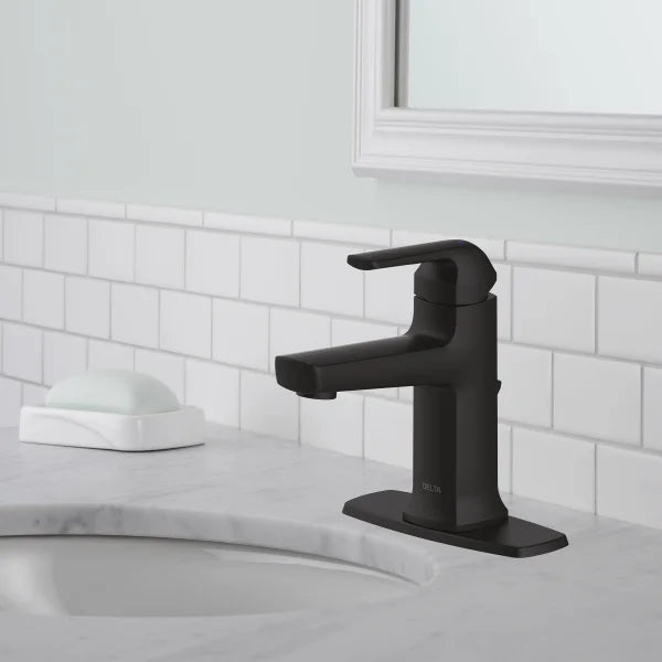 Delta Uxbridge Single Handle Lever Bathroom Sink Faucet