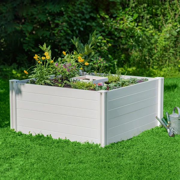 4 ft. x 4 ft. Composting Keyhole Garden Bed