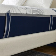 Novaform ComfortGrande Plus Advanced 35.5 cm (14 in.) Gel Memory Foam Queen Mattress - alternate view 2