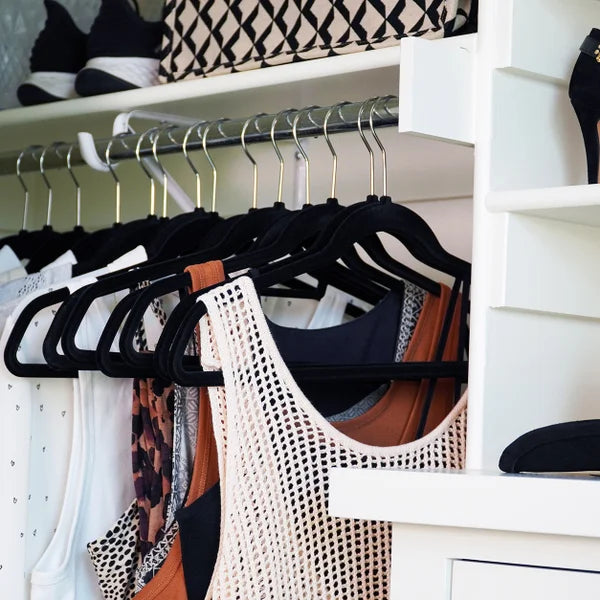 100 Non-Slip Flocked Hangers