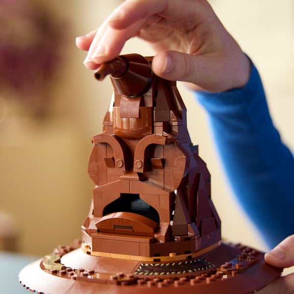 LEGO Harry Potter Talking Sorting Hat