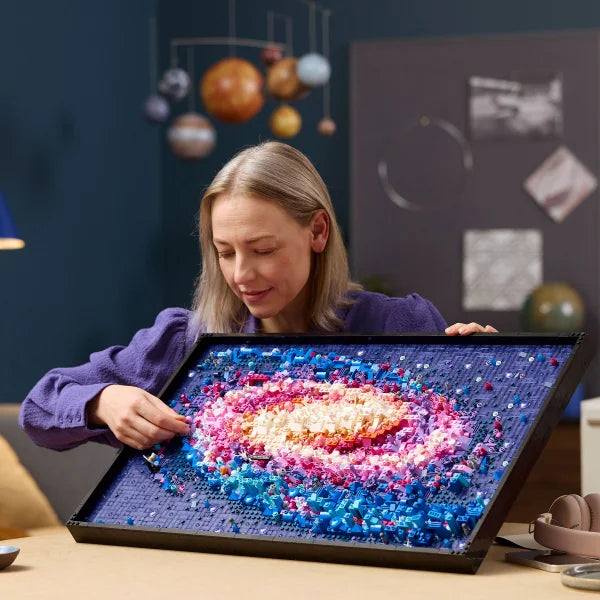 LEGO Art The Milky Way Galaxy Wall Art Décor Set 31212
