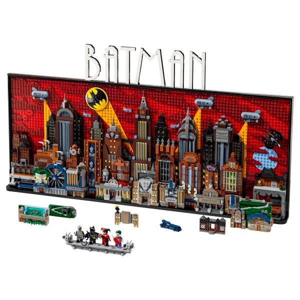 LEGO DC Batman: The Animated Series Gotham City with Bonus LEGO DC Batman: Batman with the Batmobile vs. Harley Quinn & Mr. Freeze