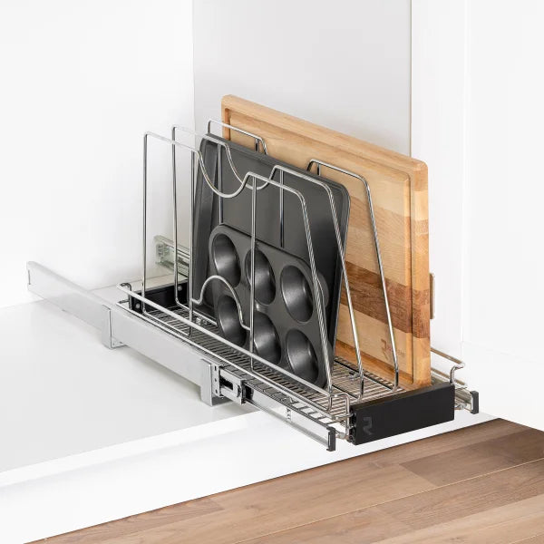 Richelieu Adjustable Pull-Out Pan Divider