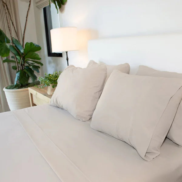 Jennifer Adams Split King Sheet Set, 7-piece