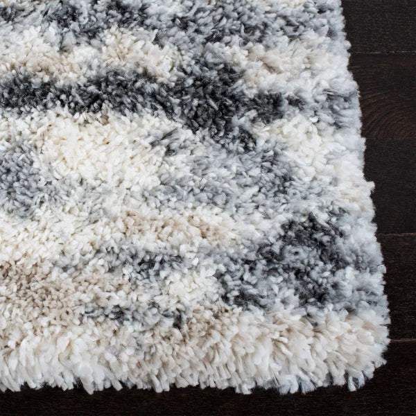 Safavieh Fontana Collection Indoor Area Rug