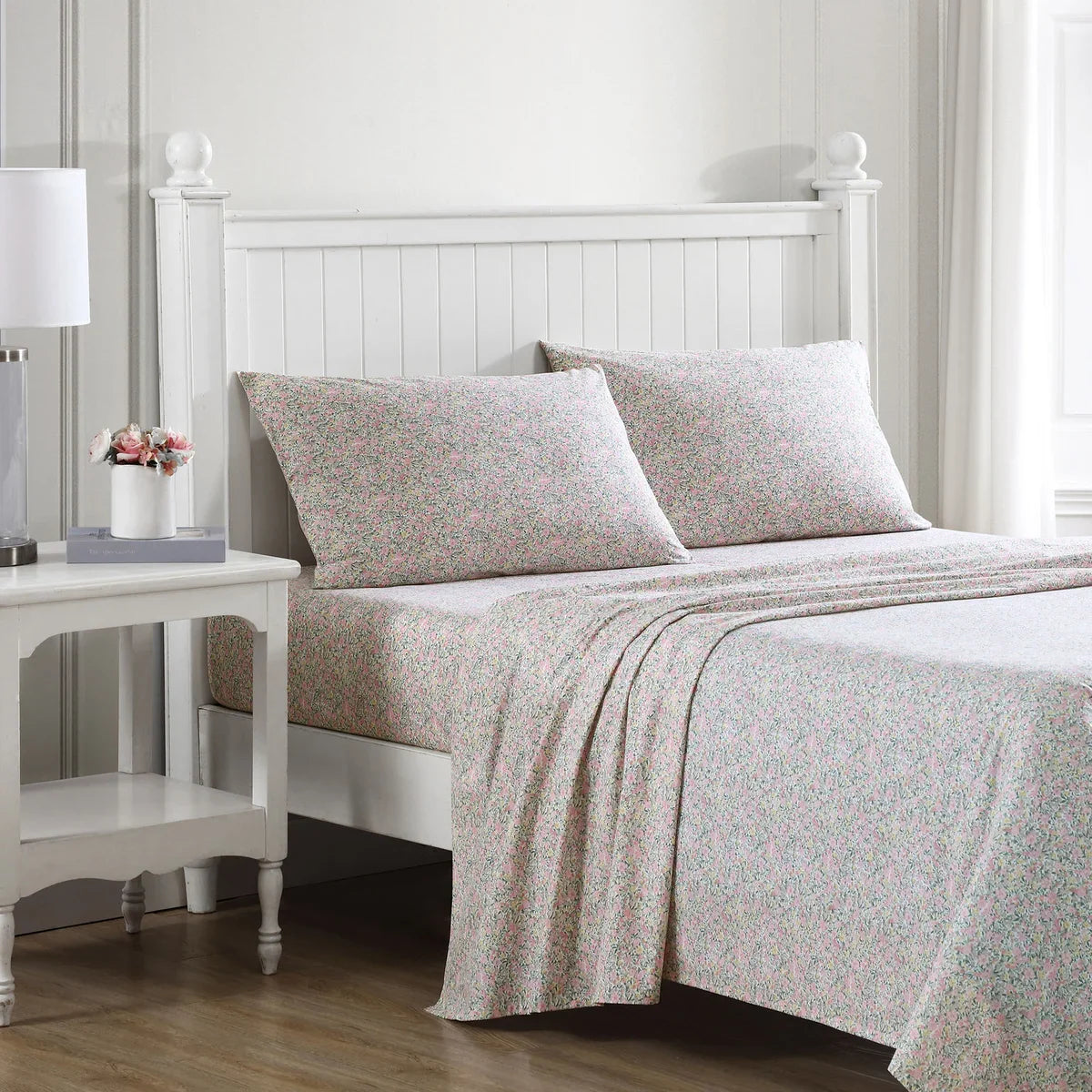 Laura Ashley - Cotton Percale Sheet Set
