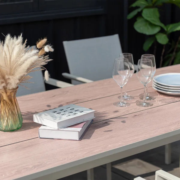 Urbanite 9-piece Patio Dining Set