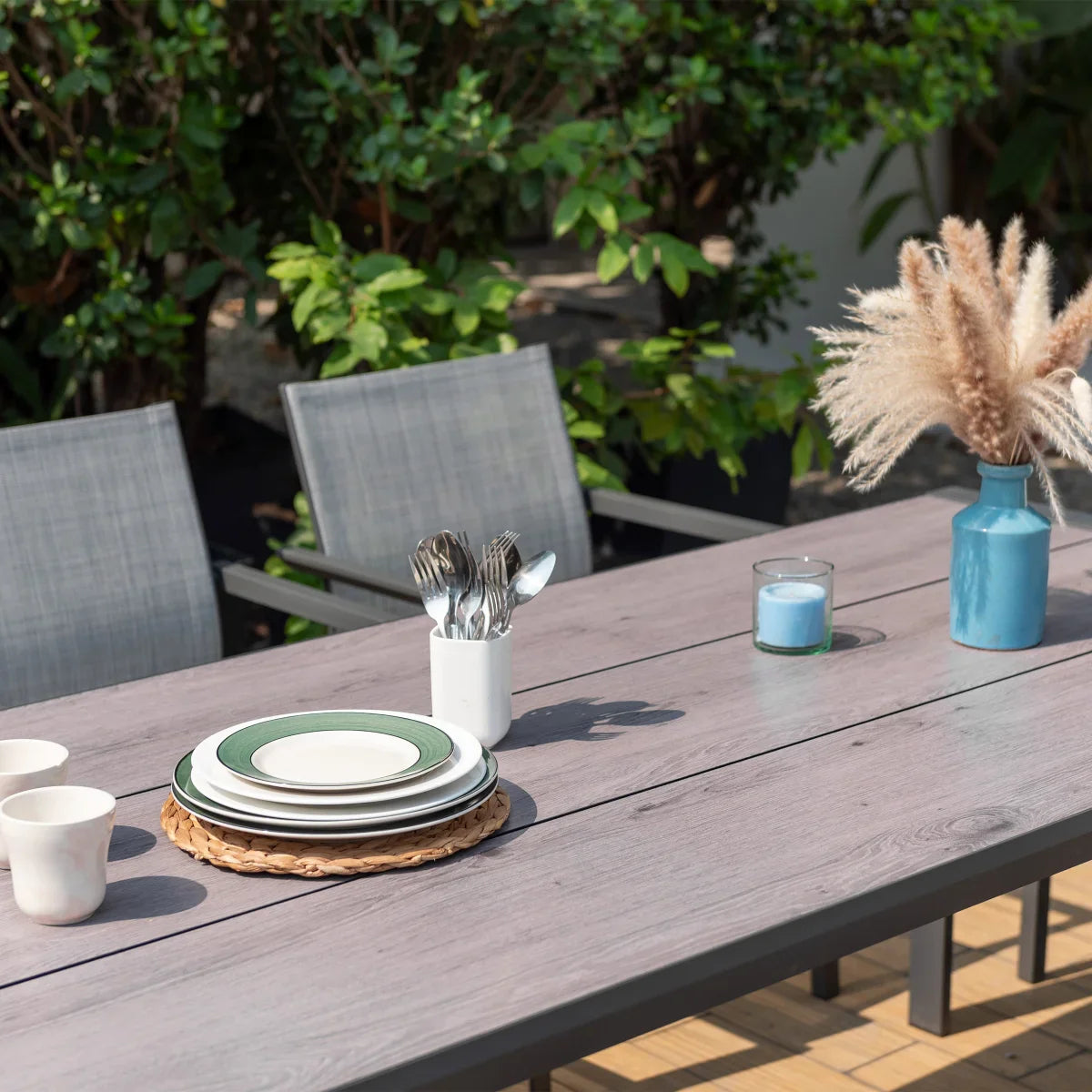 Urbanite 9-piece Patio Dining Set