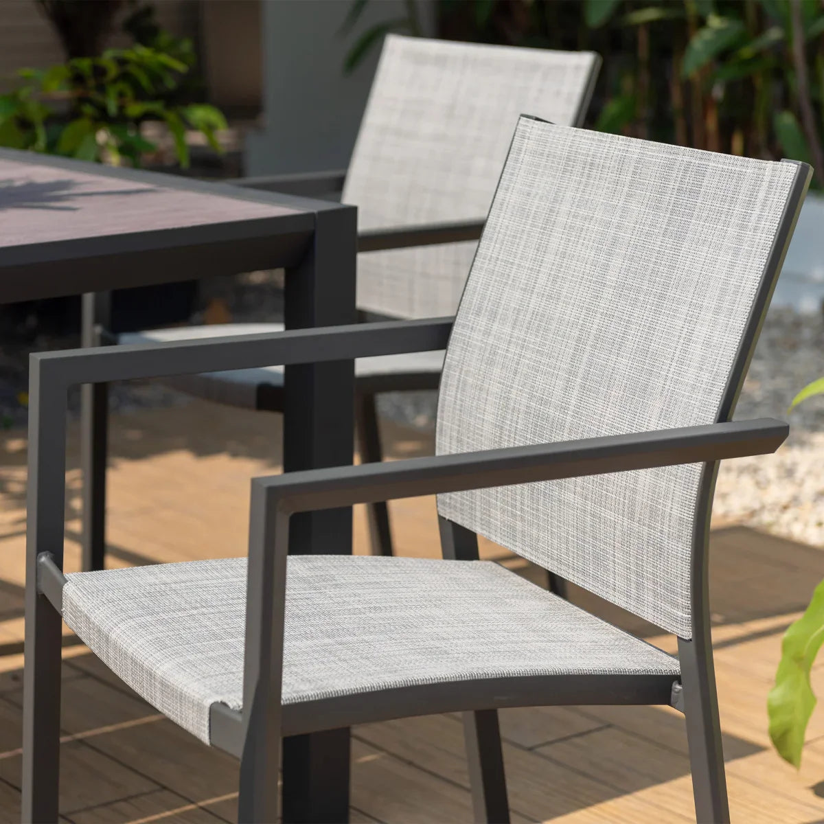 Urbanite 9-piece Patio Dining Set
