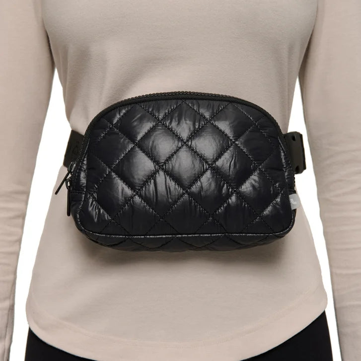Lolë Unisex Quilted Belt Bag