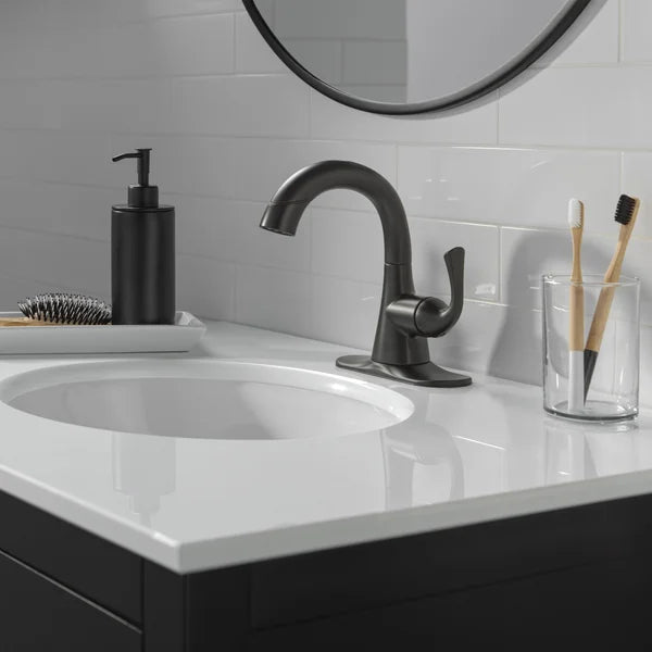 Delta Lampard Single Handle Pull-Down Bathroom Faucet