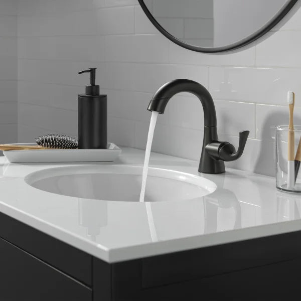 Delta Lampard Single Handle Pull-Down Bathroom Faucet