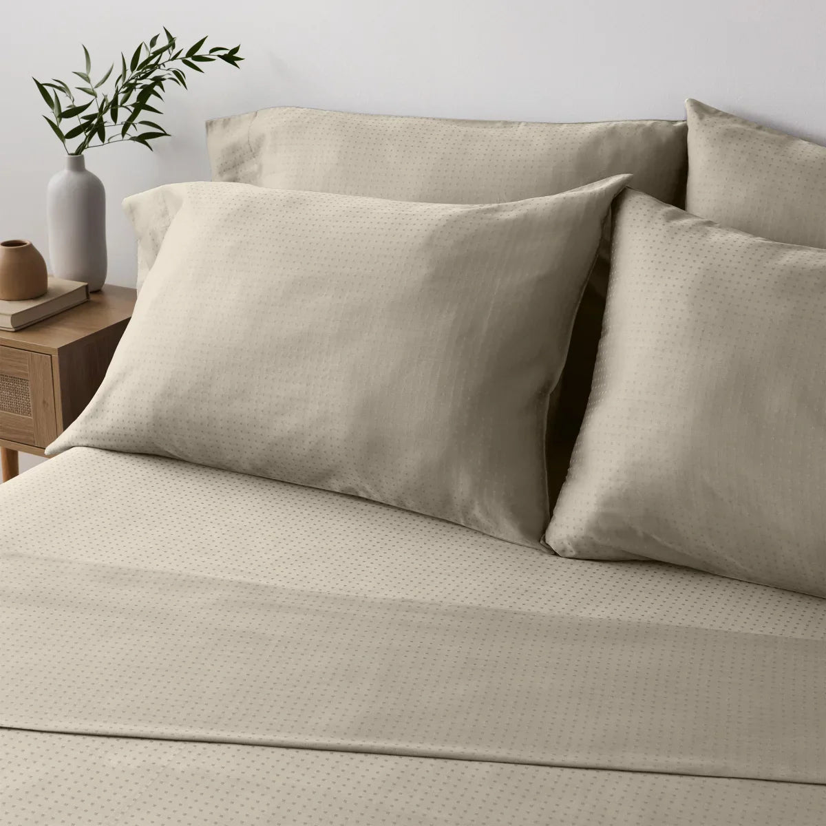 Serene Home 4-piece Sheet Set