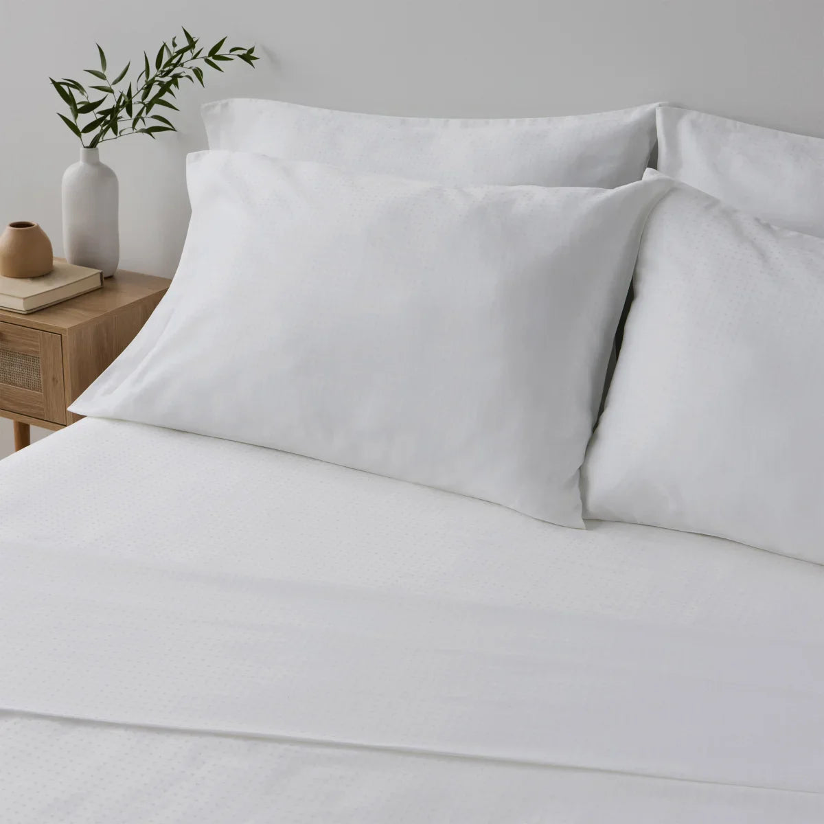 Serene Home 4-piece Sheet Set