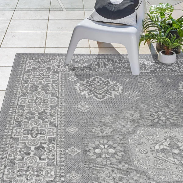Gertmenian Toscana Collection Gaston Outdoor Area Rug