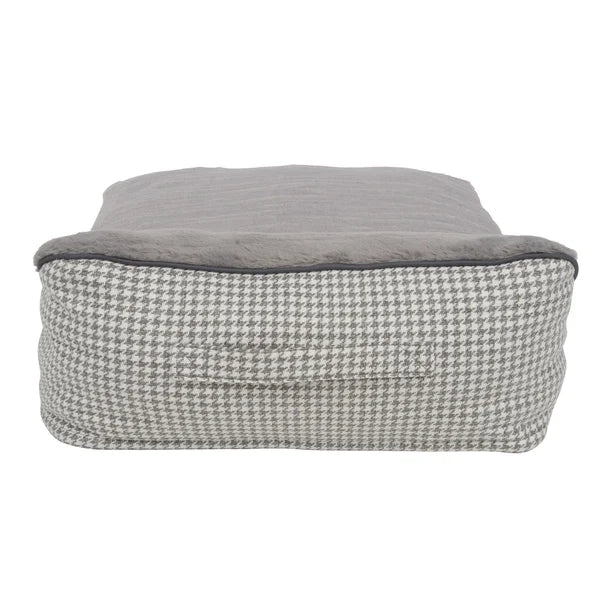 Lounge & Co. Buddy Pet Bed