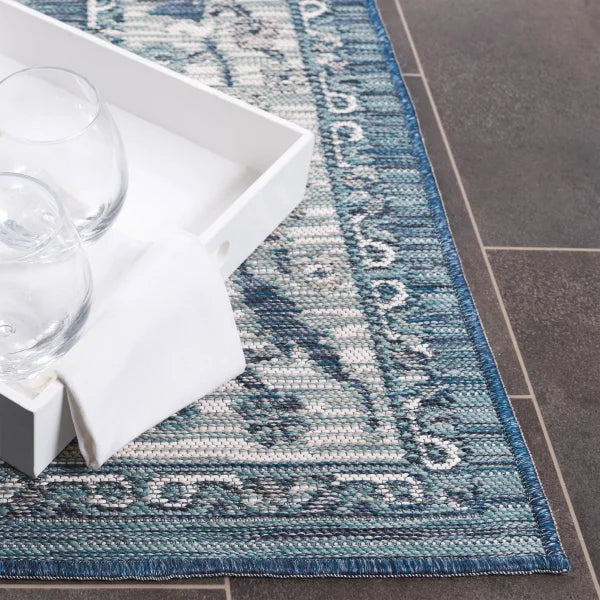 Safavieh Sunrise Collection Azure Indoor/Outdoor Reversible Area Rug