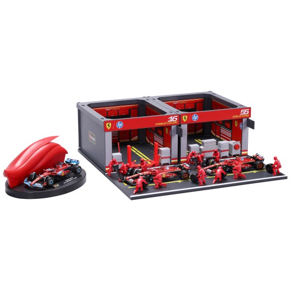 1:43 Ferrari Formula Racing Paddock