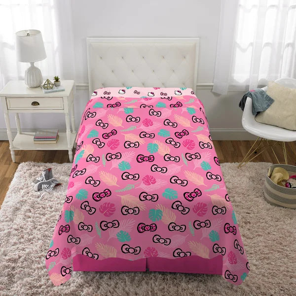 Hello Kitty 4-piece Twin Bedding Set