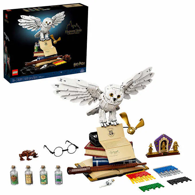LEGO Harry Potter Hogwarts Icons – Collector’s Edition with Bonus LEGO Architecture New York City 21028