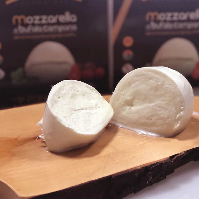 Ponte Reale Donna Christina Buffalo Mozzarella 125 g (4.4 oz) × 12 pack