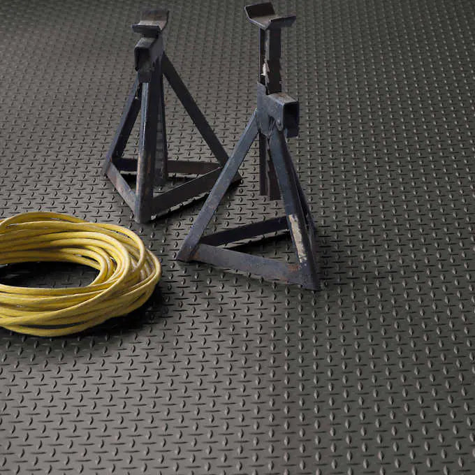 G-Floor Diamond Tread Roll Out Flooring in Slate Grey