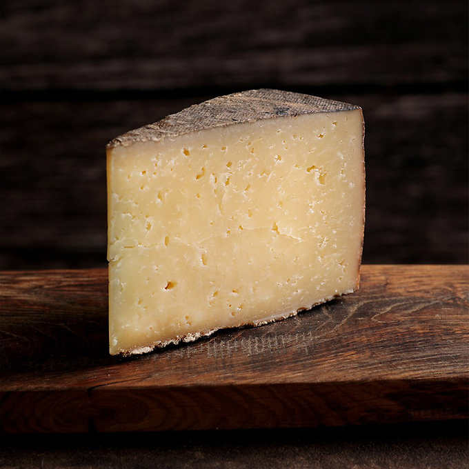 Guffanti Luxury Cheese Selection Box 1.1 kg (2.4 lb)